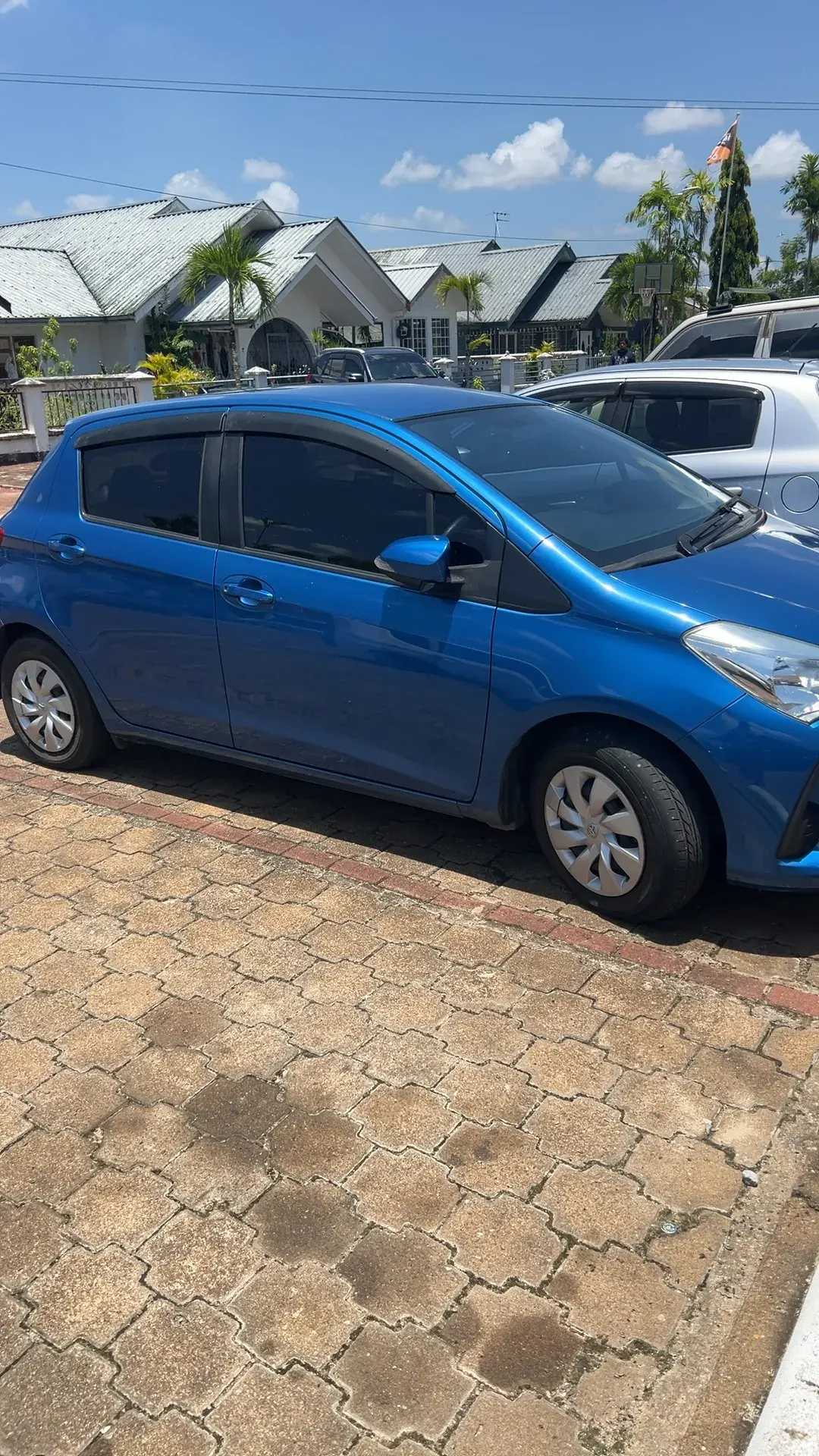 2013 Toyota Vitz
